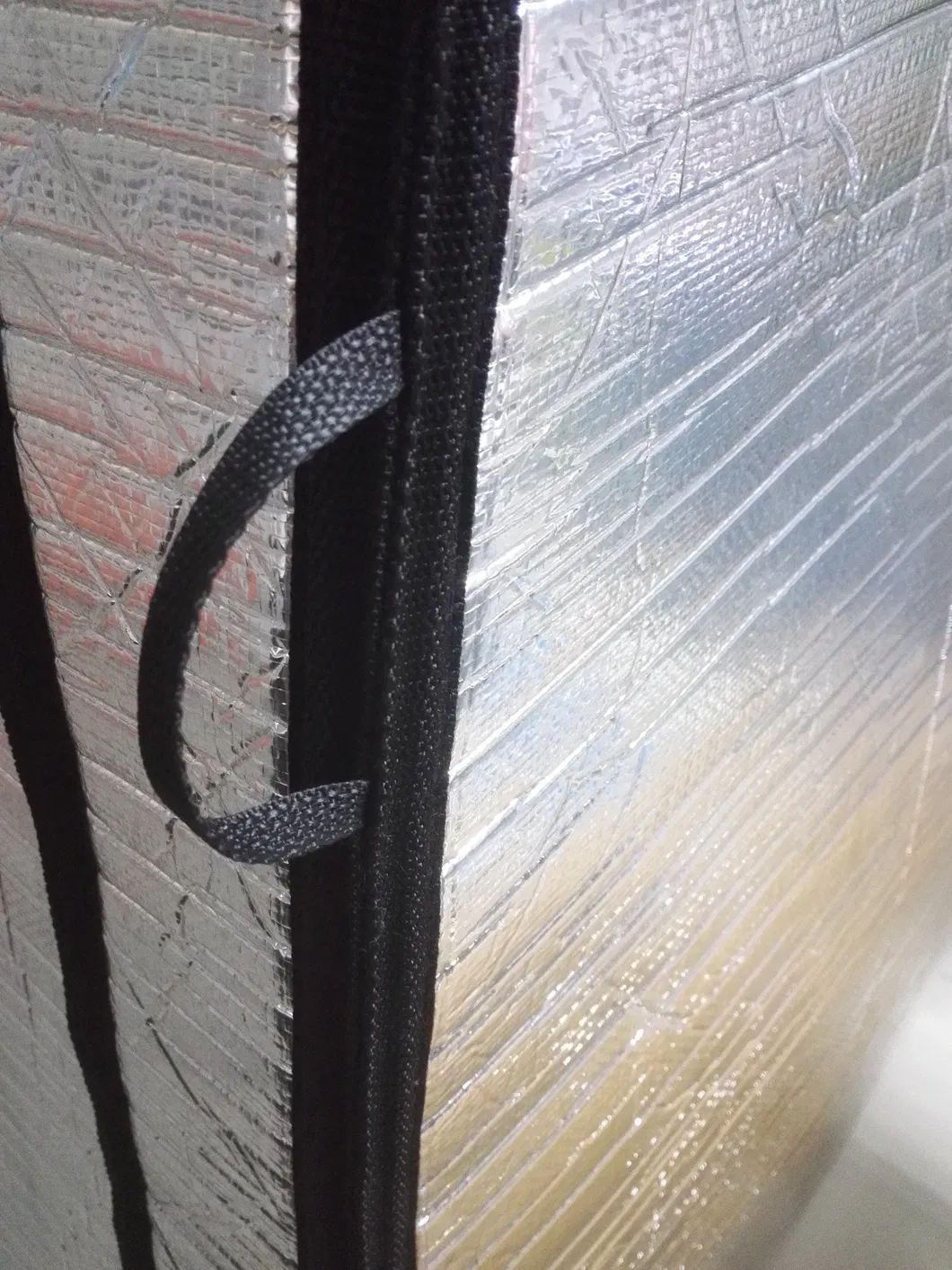 Food and Beverages Transportation Aluminum Foil Bubble Insulated Bag Thermal Pallet Cover Package of Cooler Chain for Shipping Chocolates and Perishable Goods